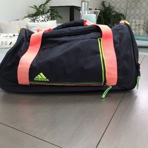 Adidas gym duffel bag